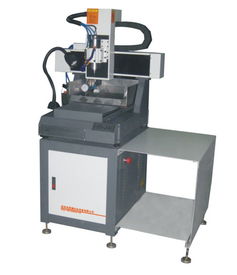 小型數控雕刻機 精工細作的桌面制造革命